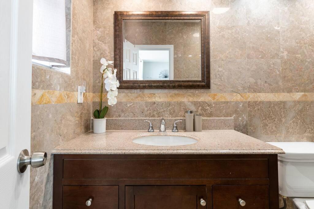 Luxury Stylish Oceanfront 2 Bedroom 2 Bathroom In Hollywood Fl ภายนอก รูปภาพ