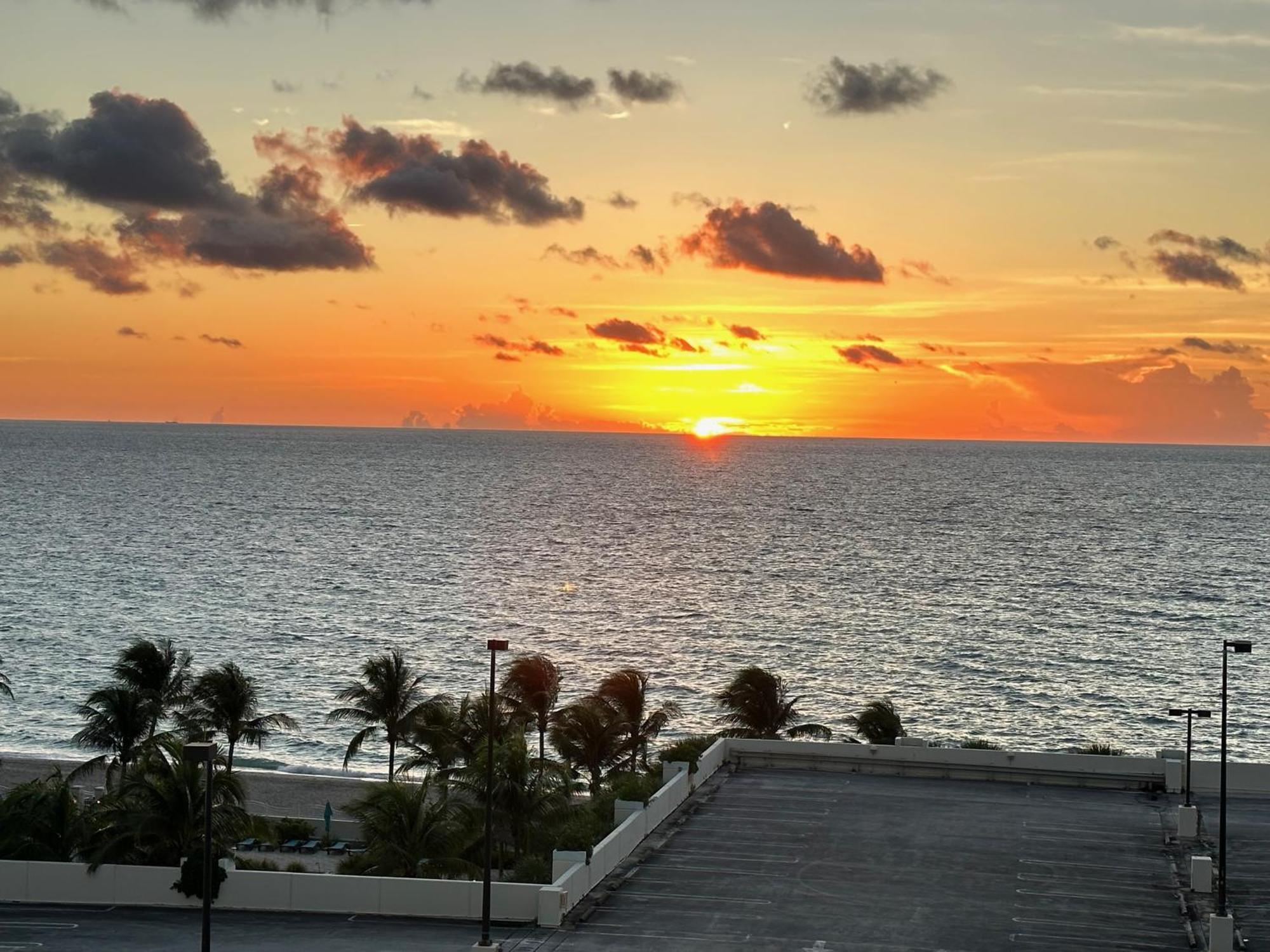 Luxury Stylish Oceanfront 2 Bedroom 2 Bathroom In Hollywood Fl ภายนอก รูปภาพ